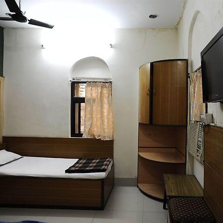 Hotel Diplomat Calcutta Exteriör bild
